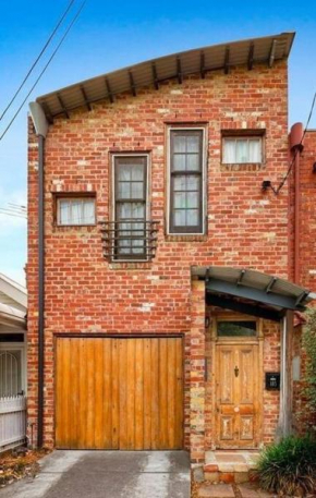 Funky Port Melb Warehouse meets NY Loft Oz Style